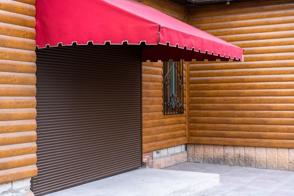 Cost of Hardwood Cladding Installation in Woodinville